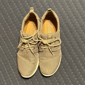 Toms Brown Canvas Sneakers